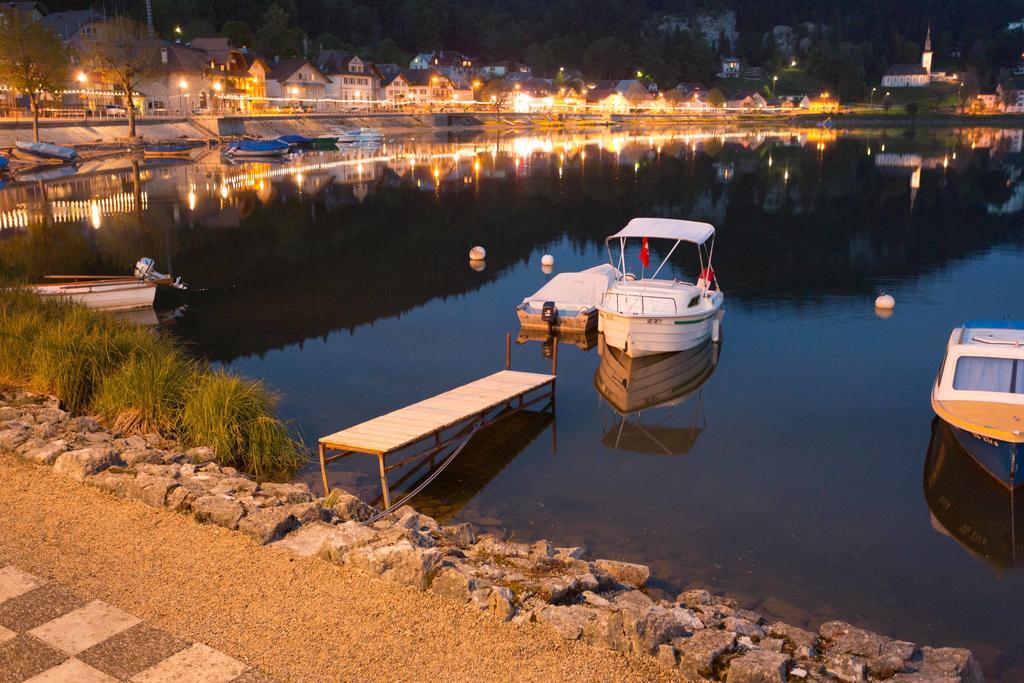 Hotel De La Truite & Le Petit Nautilus 3*
